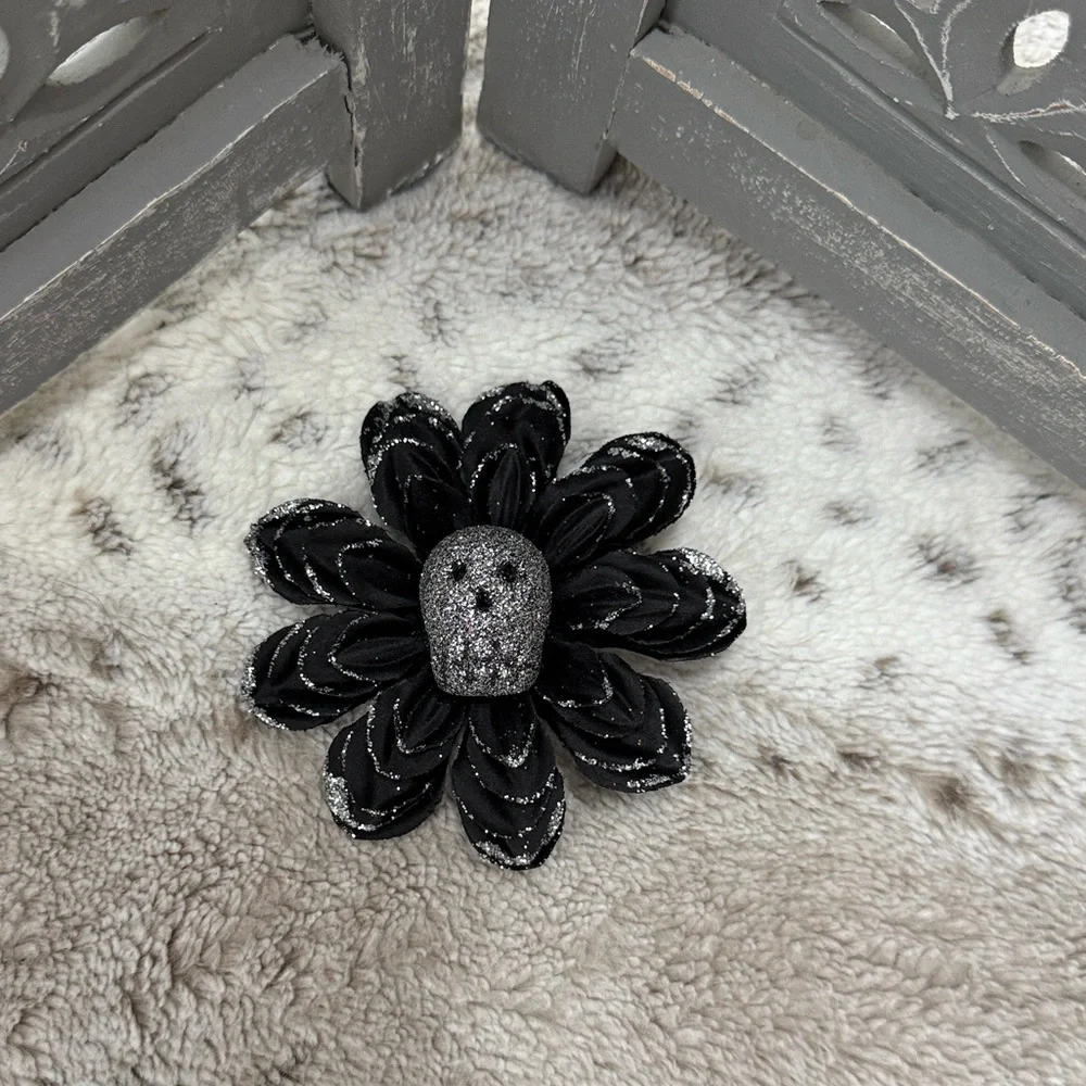 Silver sugar skull floral hair clip Halloween Dia De Los Muertos Day of the Dead